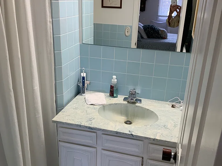 1134 Charlevoix Ave #10 — Photo 19