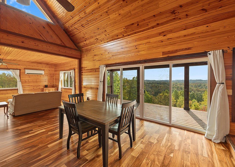 14th image of this home