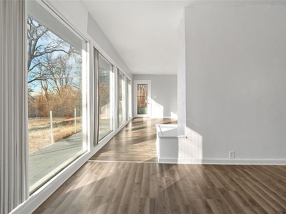 2nd image of 548 Chambers Rd