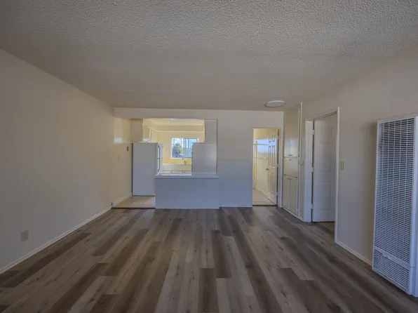 24663 Pennsylvania Ave #13, Lomita, CA 90717