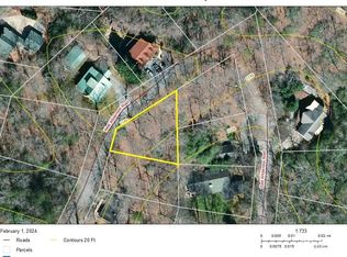 124 W Wilderness Rd, Lake Lure, NC 28746