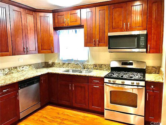 5th image of 15713 Septo St
