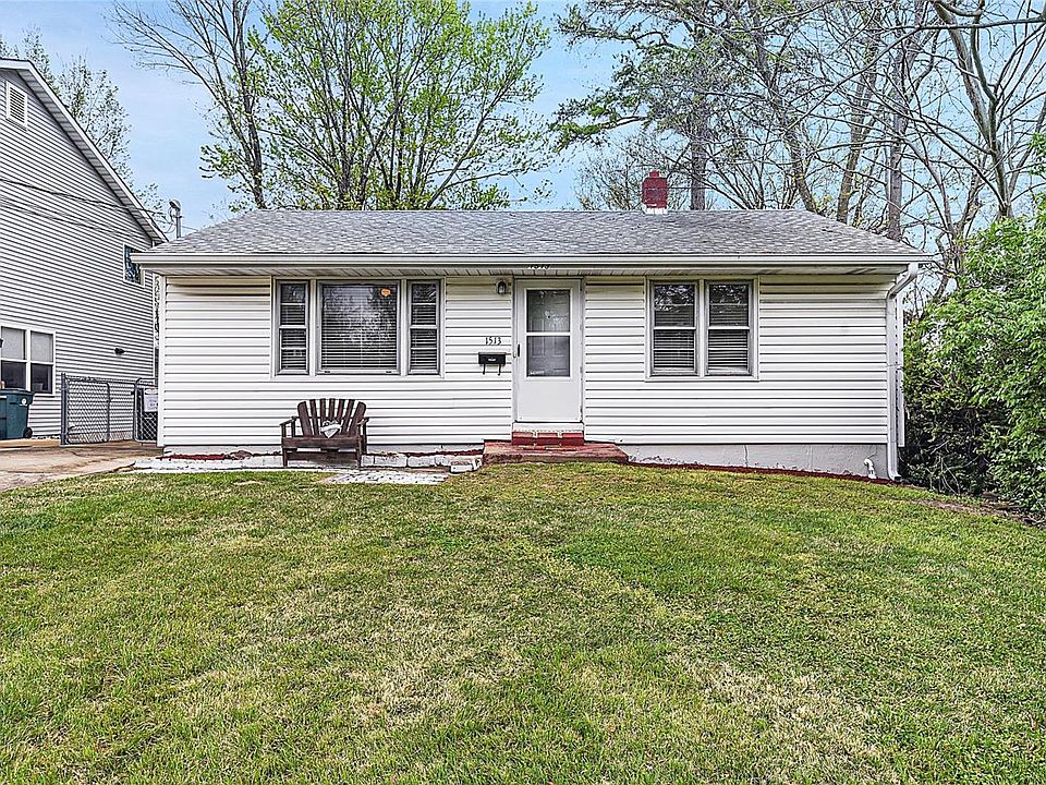 1st image of 1513 W Woodbine Ave