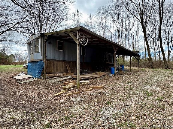 3rd image of 2012 S Hickory Grove Road