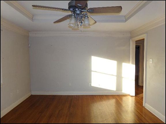 5th image of 312 W Daisy L Gatson Bates Dr #A