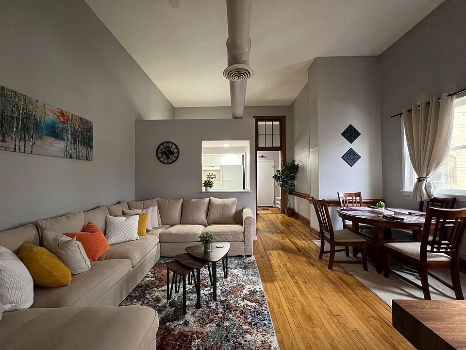 Sectional with sleep sofa for your guests.