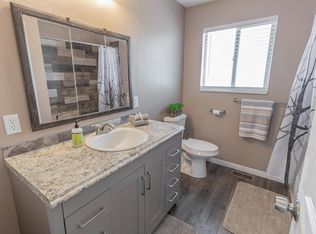 130 S 300 E, Fairview, UT 84629