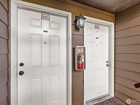 5th image of 820 Cady Road #H203