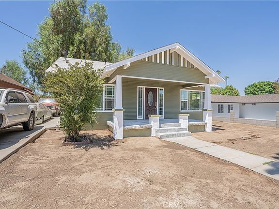 2nd image of 2357 Wilshire St