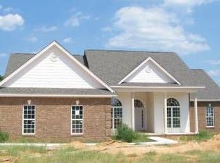 156 Magnolia Rdg, Millbrook, AL 36054