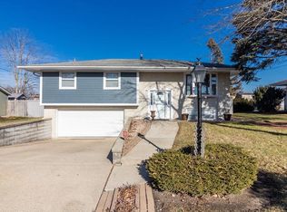 3006 W 63rd Pl, Merrillville, IN 46410