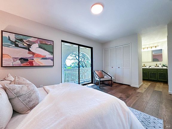 5th image of 3935 Alta Vista Avenue
