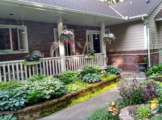10233 4th St NE, Hanover, MN 55341