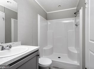 42 Elmwood Dr, Pittsgrove, NJ 08318