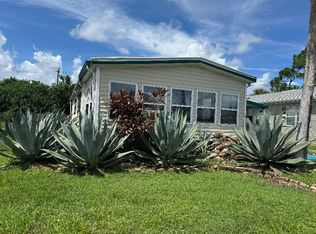 8775 20th St LOT 32, Vero Beach, FL 32966
