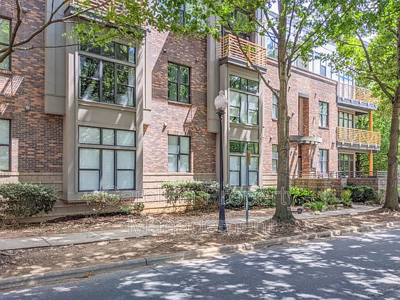 3rd image of 716 N Davidson St #3