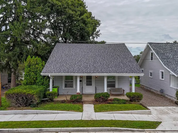 556 Division St, Huntington, IN 46750