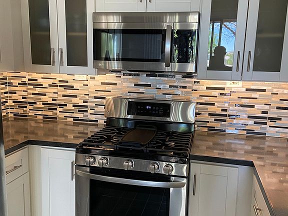 2nd image of 251 S Green Valley Pkwy Unit 5211
