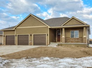 1720 NW 30th St, Ankeny, IA 50023