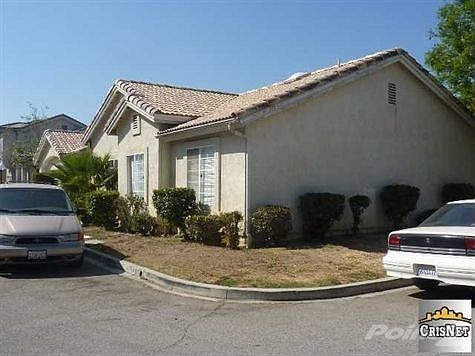 1st image of 15846 Larkspur St