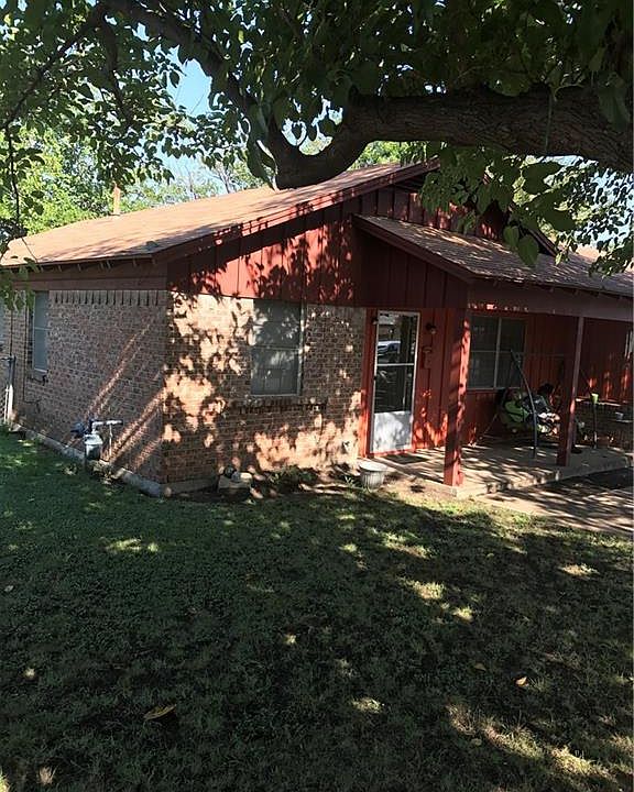 1st image of 516 Langley Ave