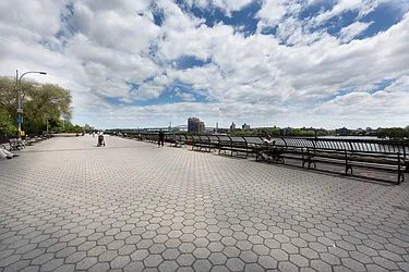 Rented by Pinnacle City Living