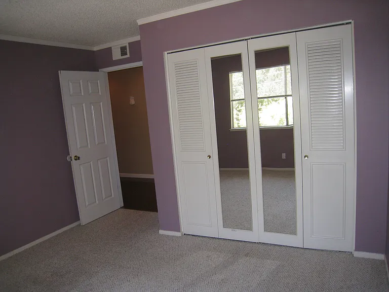 2032 Benita Dr #4 — Photo 11