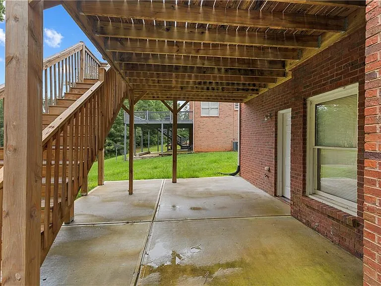 628 Vista Ter — Photo 31