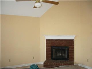 4th image of 5493 Emerald Hills Dr