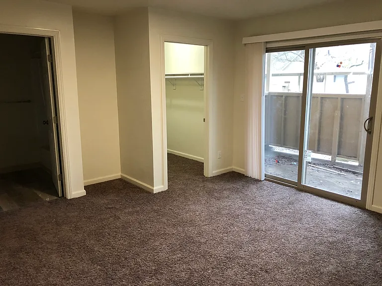 Willow Glen — Photo 29