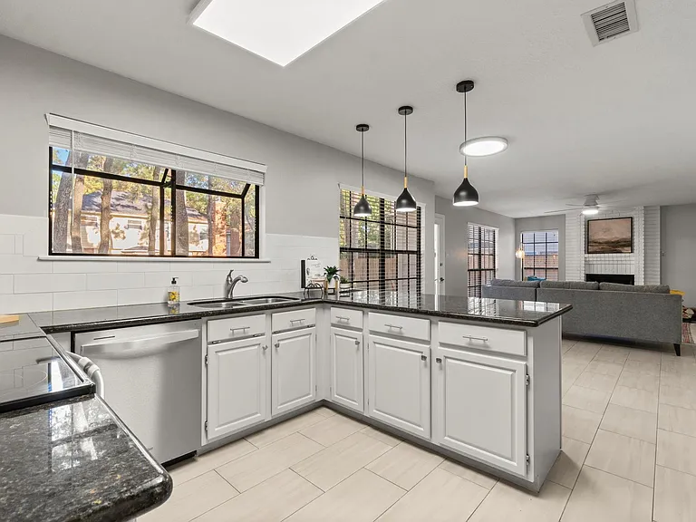 105 Eagle Rock Cir — Photo 11