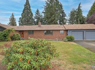 23735 SE 471st St, Enumclaw, WA 98022