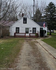 6377 Chard St, Marlette, MI, 48453