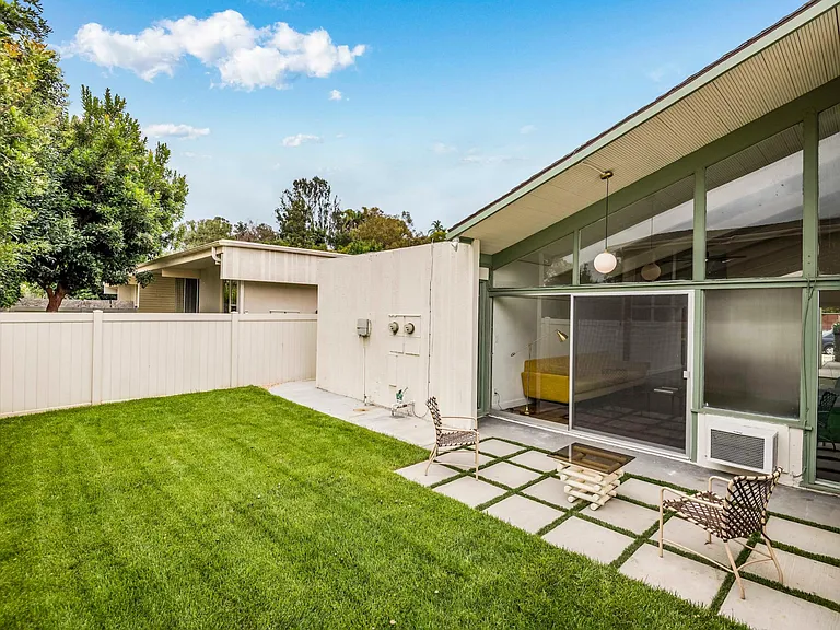 4123 Del Mar Ave — Photo 11