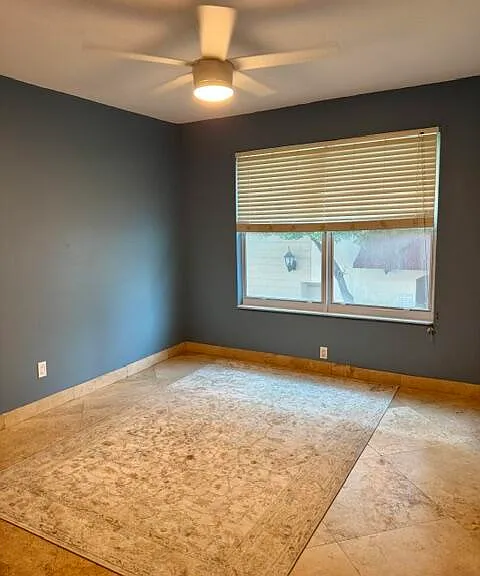2400 NE 33rd Ave #208 — Photo 11