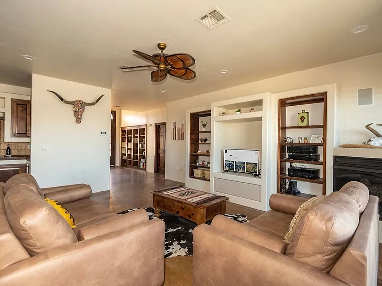7623 Wyatt Lake Dr — Photo 14