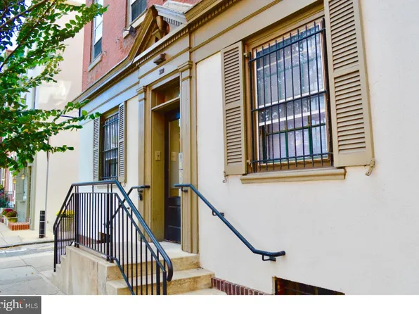 332-34 S 17th St Unit 3B, Philadelphia, PA 19103
