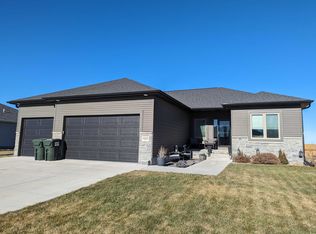 4504 32nd St, Columbus, NE 68601