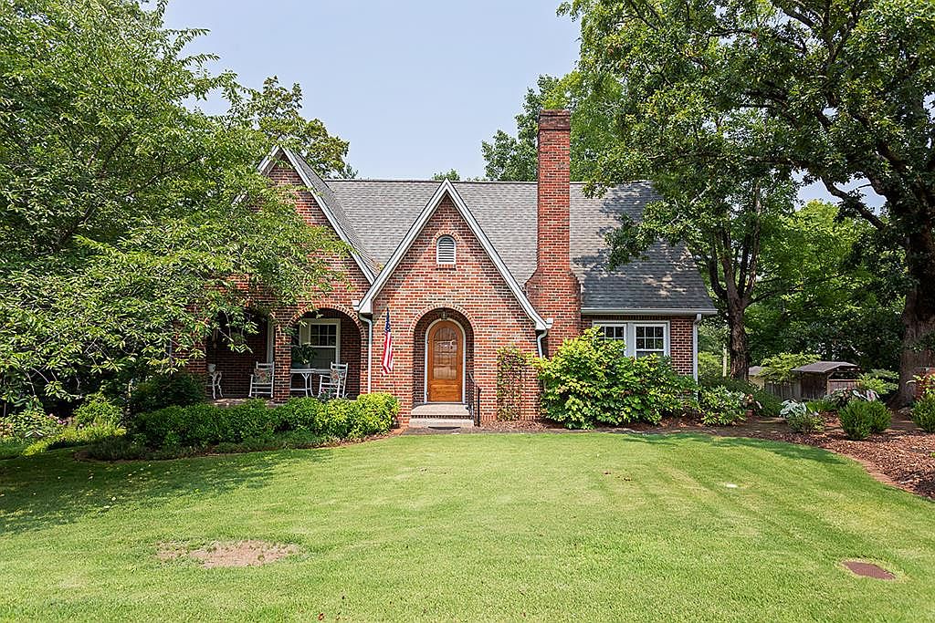 1853 Harle Ave NW, Cleveland, TN 37311 Zillow