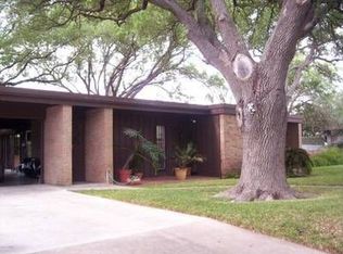 915 W 9th St, Weslaco, TX 78596