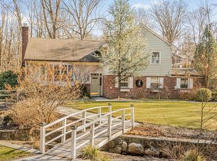 14 Fox Ridge Rd, Armonk, NY 10504