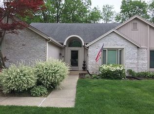 42 Wolf Ridge Dr, Holland, OH 43528