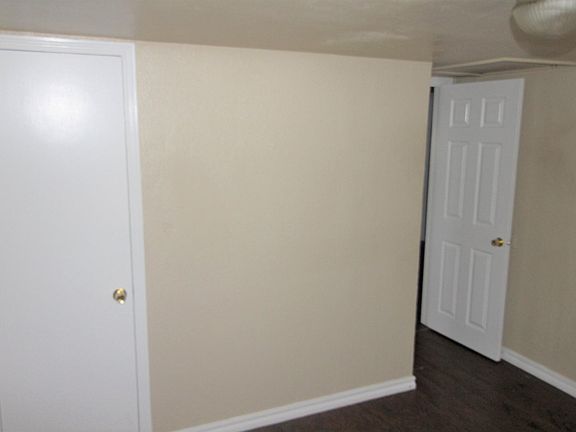 4th image of 3925 SE 10th Pl