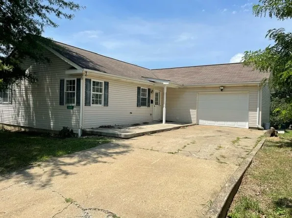 159 Bethesda St, Barnesville, OH 43713