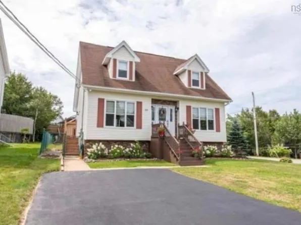 120 Sherwood St, Cole Harbour, NS B2V 2S3