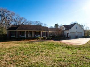 1930 Bellemont Alamance Rd, Burlington, NC 27215