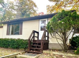 16858 Shawano Dr NE, Sand Lake, MI 49343