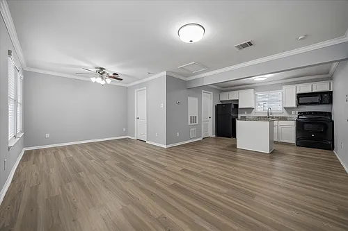 1548 Ashland Photo 1