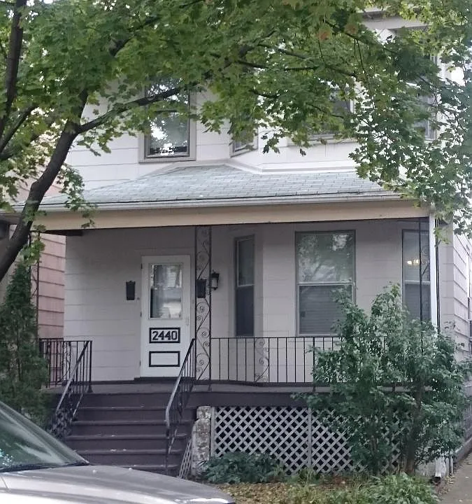2440 W Warner Ave #2