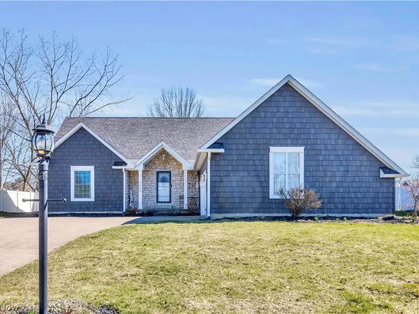 5265 Lisa Way, North Ridgeville, OH 44039